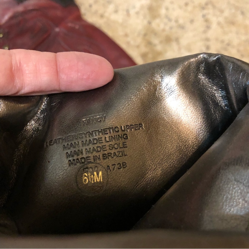 Beautiful boots - Picture 4 of 10